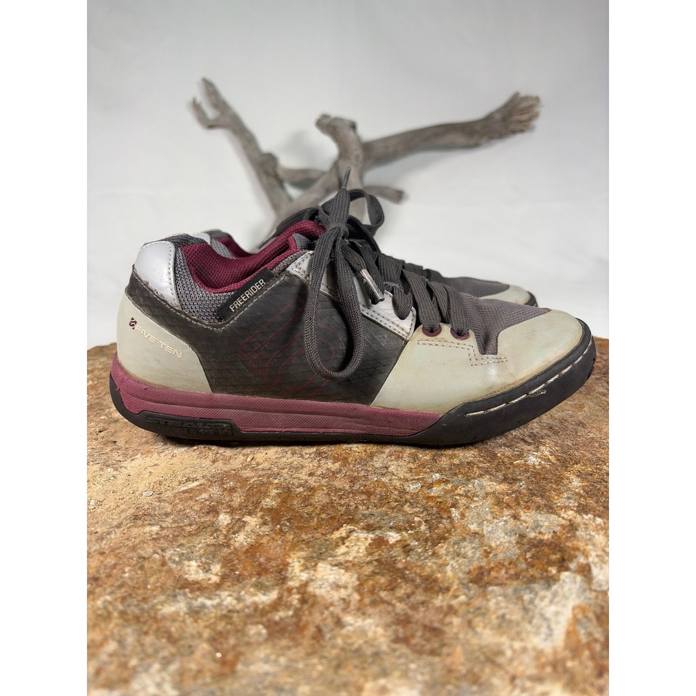 Five Ten Freerider Contact Womens Mountain Bike Shoes Grey Maroon 5233 Size 8